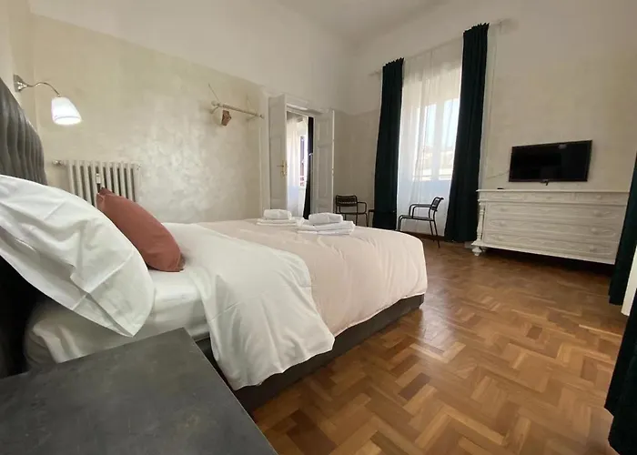 Cavour 44616